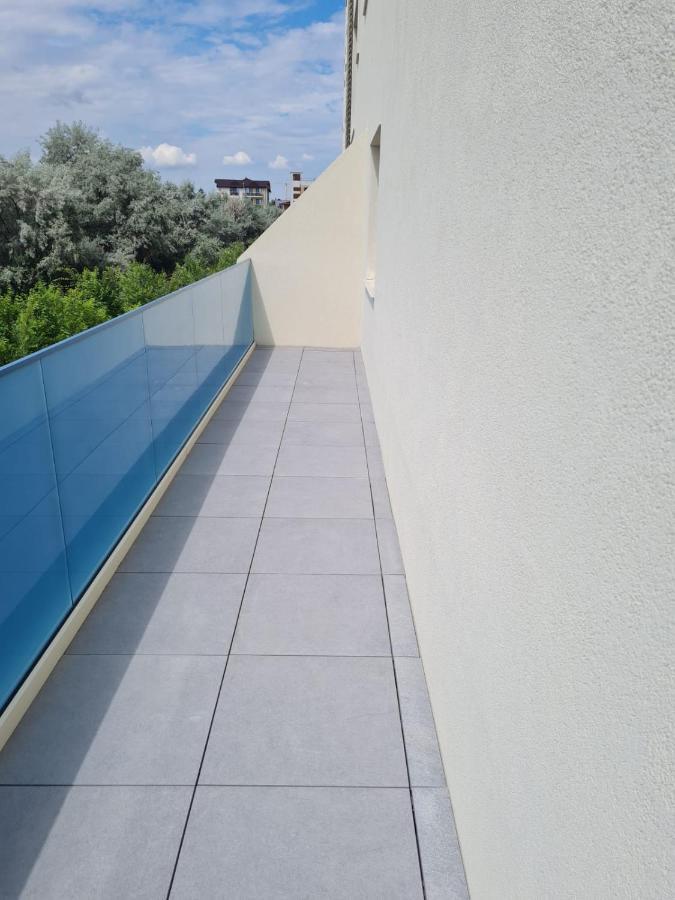Matteo 2 Apartments Marina Surf Residence, Mamaia Nord - Navodari,1 Vedere Frontala,2 Cu Vedere Laterala La Mare Dış mekan fotoğraf