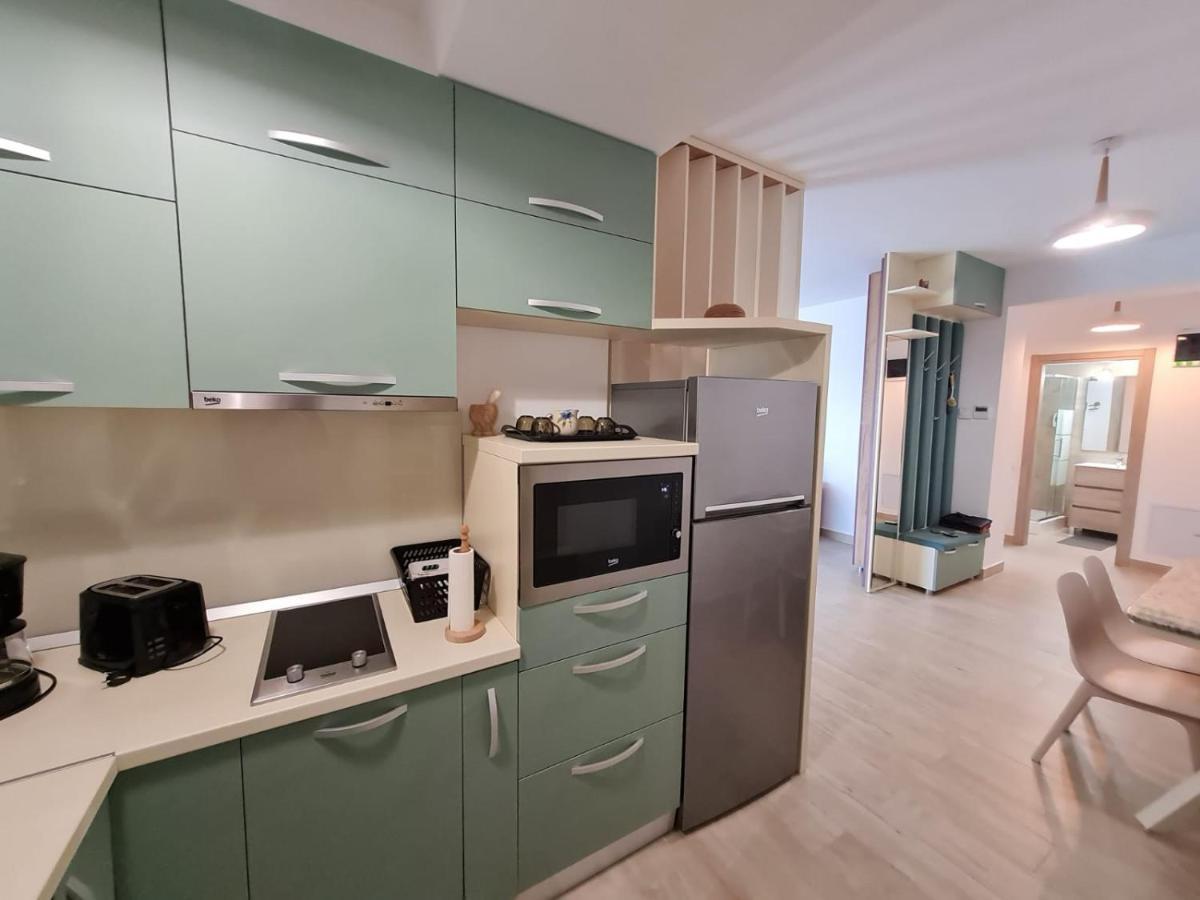 Matteo 2 Apartments Marina Surf Residence, Mamaia Nord - Navodari,1 Vedere Frontala,2 Cu Vedere Laterala La Mare Dış mekan fotoğraf